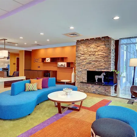 Fairfield & By Marriott Downtown-metrocenter Nashville