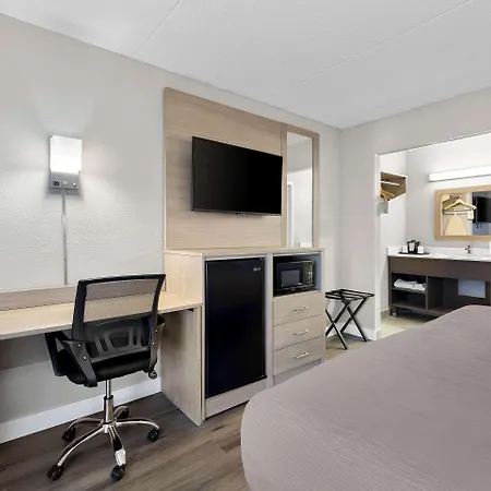 Inn Quality - Opryland Area Nashville