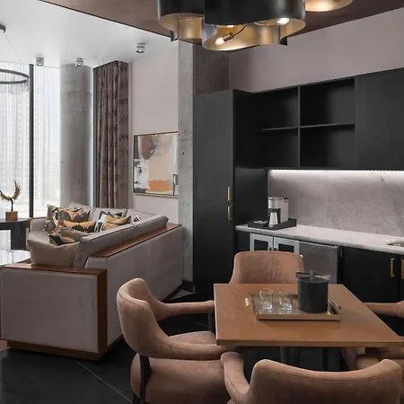 Fraye Nashville, Curio Collection By Hilton