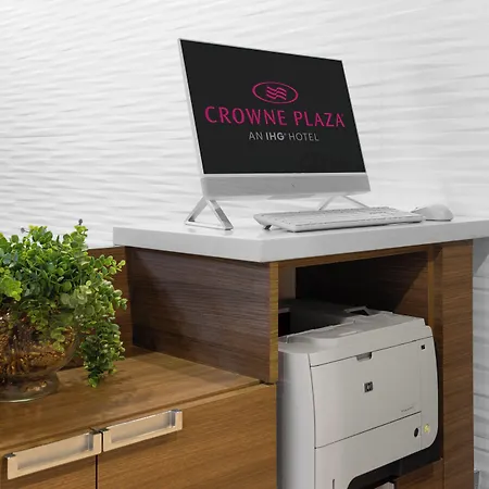 Crowne Plaza Airport By Ihg Hotel Nashville