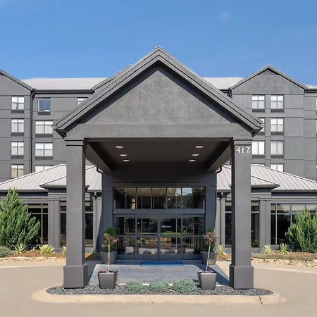 Crowne Plaza Airport By Ihg 3*