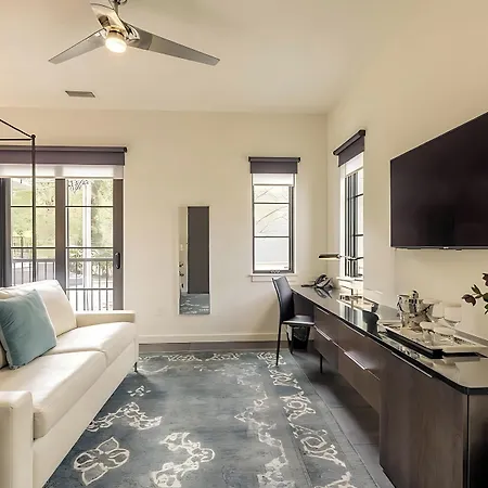 121 By Avantstay Nashville