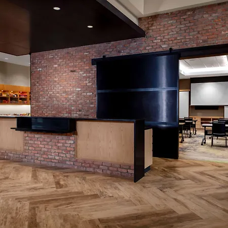 Hotel Hyatt House Downtown-convention Center 4*