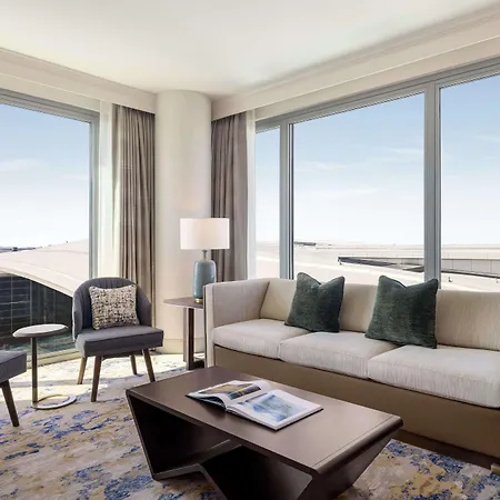 Hotel Hilton Bna Airport Terminal