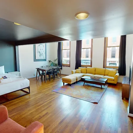 The Lofts At 107 Aparthotel
