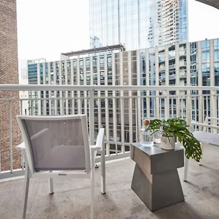 Placemakr Premier Sobro Hotel