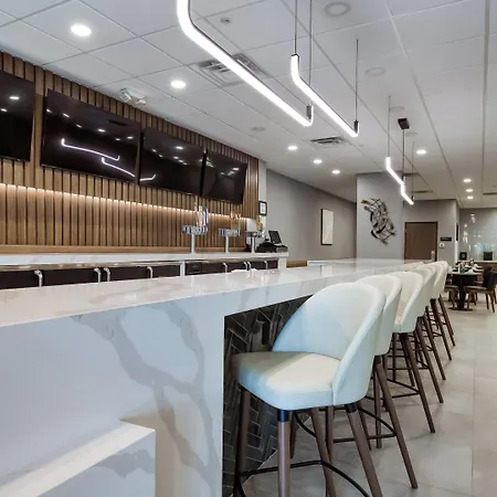 Hotel Airport By Ihg Nashville