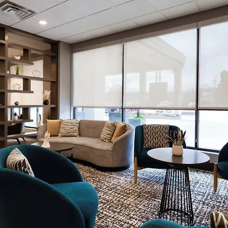 Hotel Airport By Ihg Nashville
