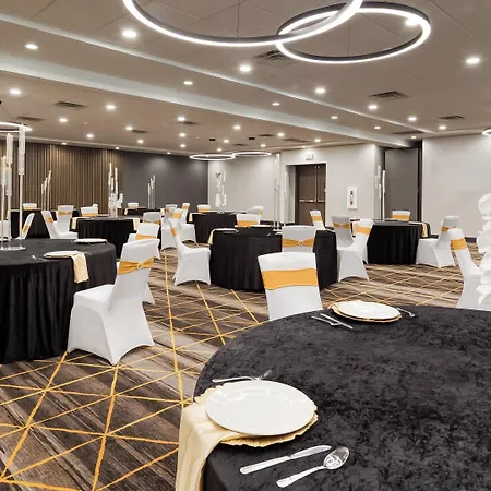 Hotel Airport By Ihg Nashville