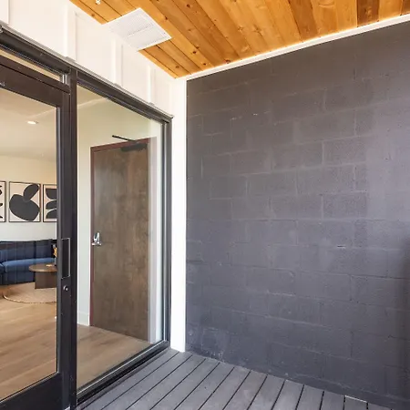 Hotel The Eighteen By Kasa Nashville