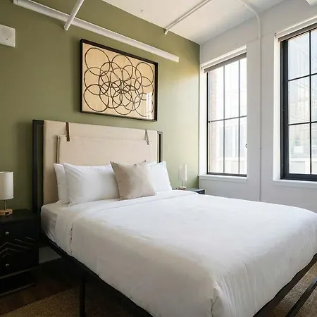 Boulevard Downtown 4*