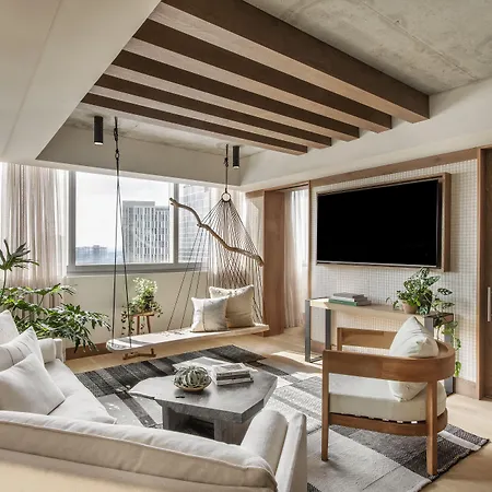 Hotel 1 5*