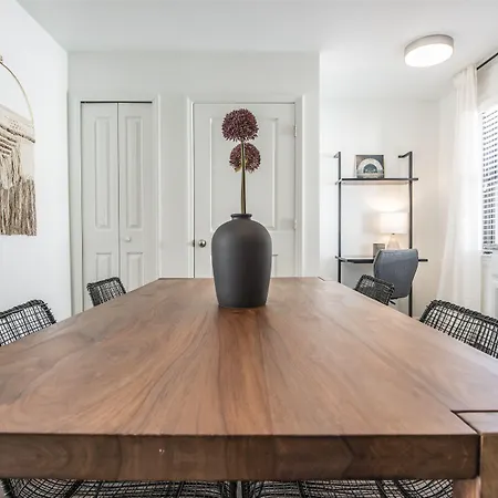 Abode - Marathon Village Near Downtown Apartment