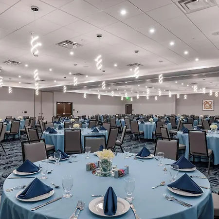 Cambria Airport Hotel Nashville
