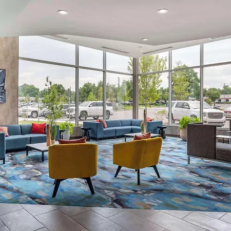 Hotel Cambria Airport