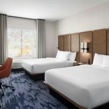 Hotel Fairfield By Marriott & Bellevue