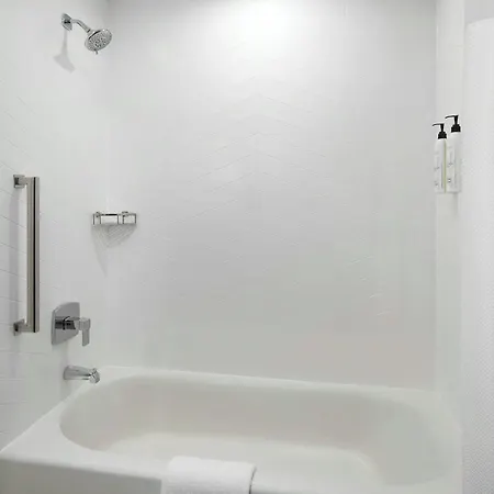 Fairfield By Marriott & Bellevue 3* Nashville