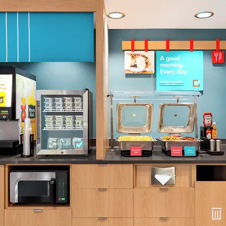 Hotel Avid - Airport By Ihg