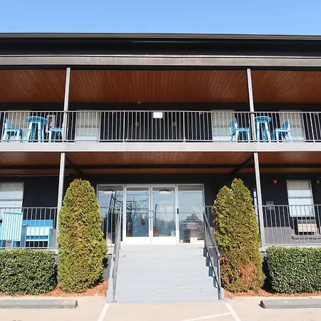The Iris Hotel Nashville