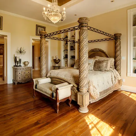 Bed & Breakfast Belle Air Mansion And