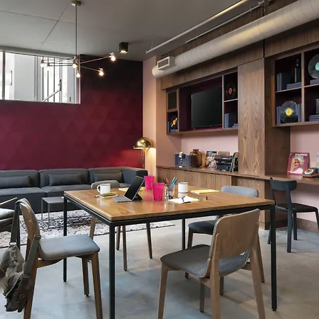 Moxy Vanderbilt Area Hotel Nashville