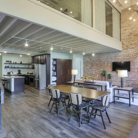 154 3* Nashville