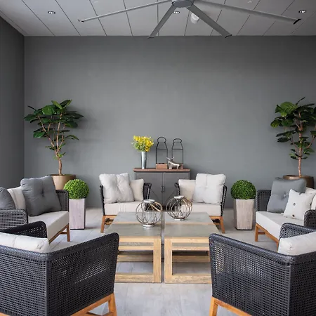 & Downtown - Broadway By Ihg Hotel Nashville