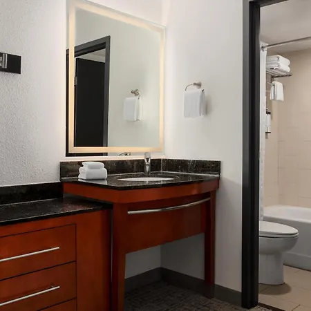 Hyatt Select Opryland Hotel 3*