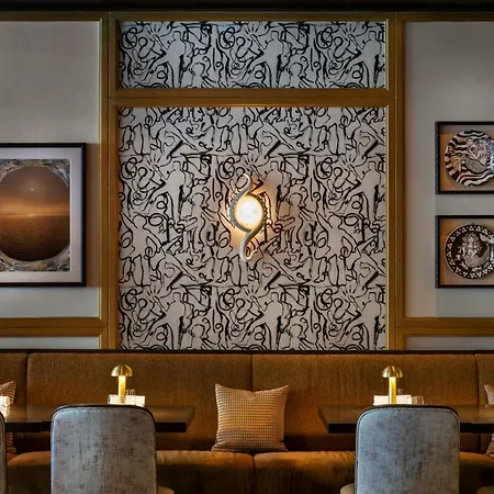 W Hotel 5*