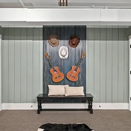 Music 6br By Maddox Apartment *