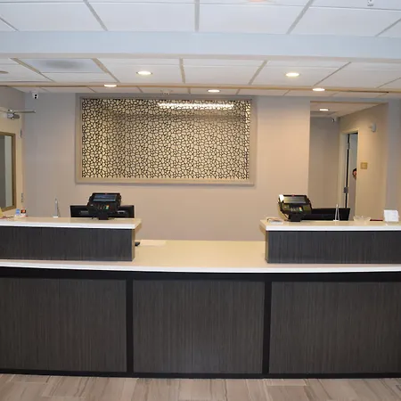 Candlewood - Metro Center By Ihg Hotel 3*