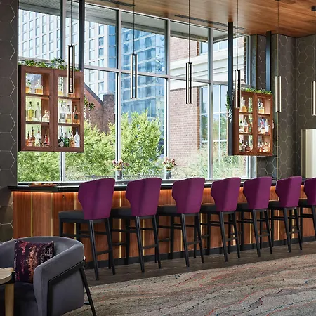 Hotel Hilton Garden Downtown Convention Center 3*