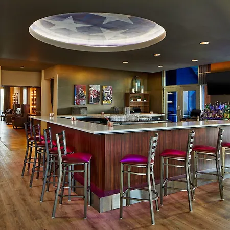 Fairfield And By Marriott Downtown/the Gulch Hotel 3*