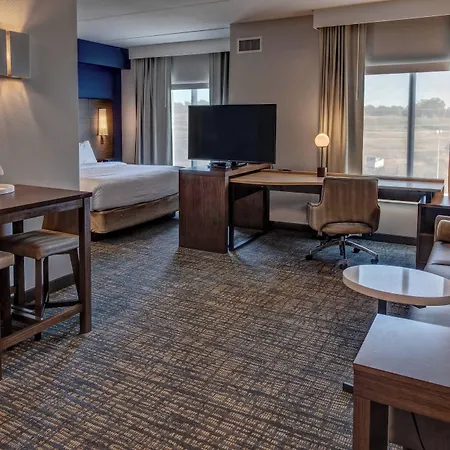 By Marriott At Opryland