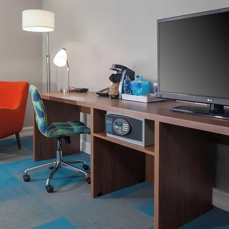 Aloft By Marriott West End Hotel Nashville