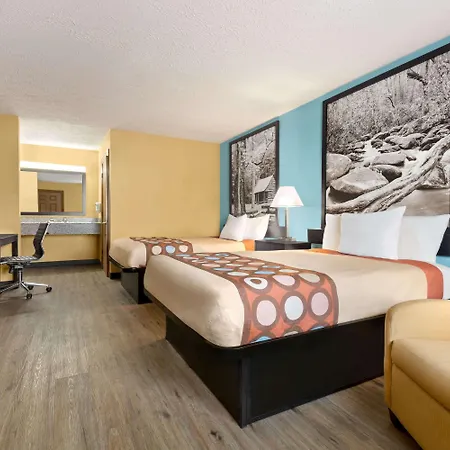 Hotel Super 8 By Wyndham Whites Creek/ Nw Area 2*