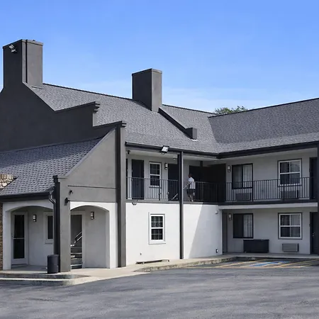 Hotel Quarters &