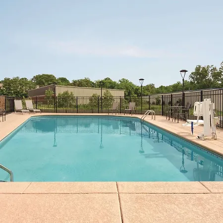 Hotel Country & By Radisson, Airport East, Tn Nashville
