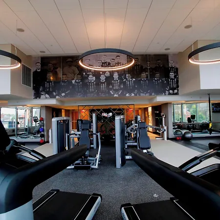 Marriott At Vanderbilt Hotel