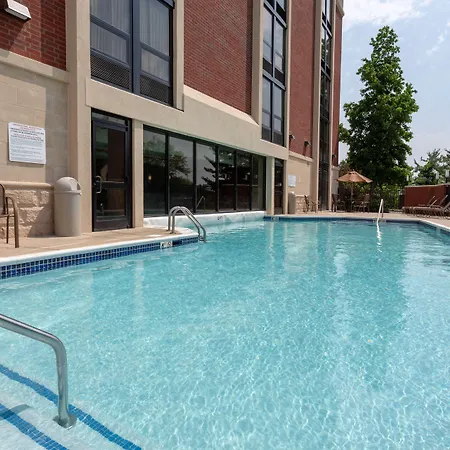 Drury & Airport Hotel