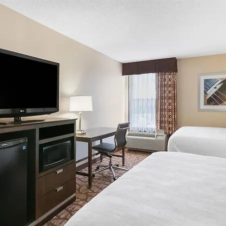 Western Belle Meade & 2* Nashville