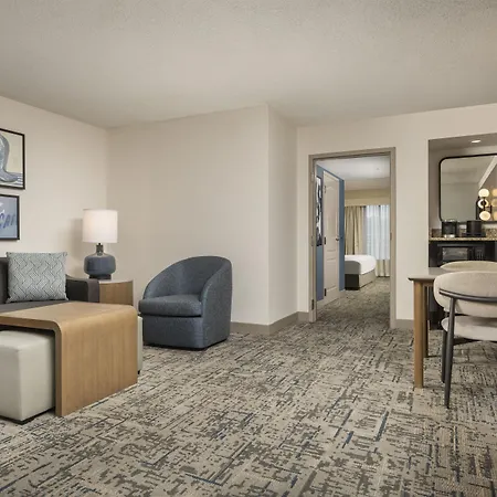Embassy - At Vanderbilt 3*