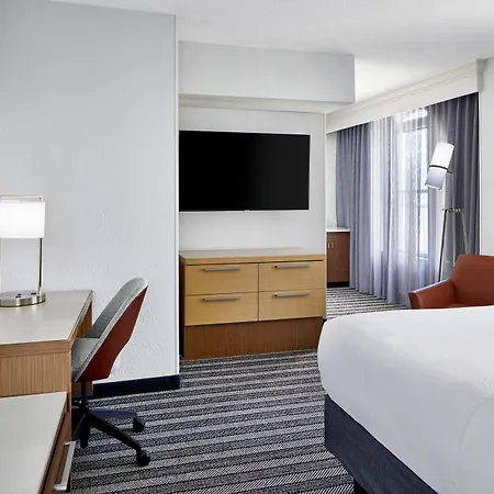 Courtyard By Marriott Downtown 3* Nashville
