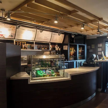Courtyard By Marriott At Opryland 3* Nashville