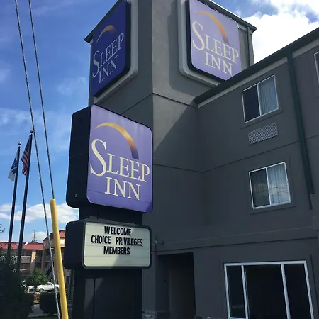 Inn Sleep Near Percy Priest