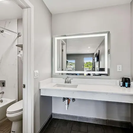 Knights Antioch Hotel