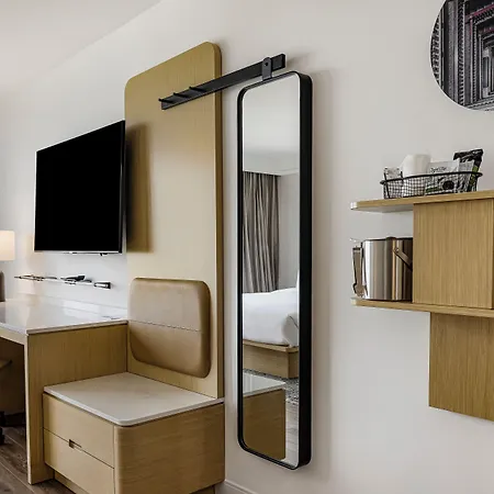 Delta By Marriott Airport Hotel 3*