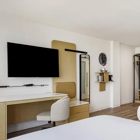 Delta By Marriott Airport Hotel 3*