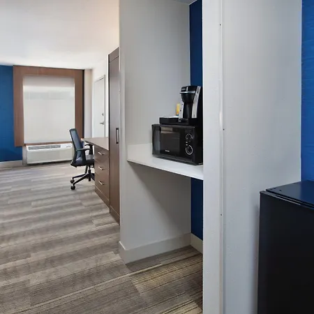 Express Nashville-downtown - Broadway By Ihg Hotel Nashville