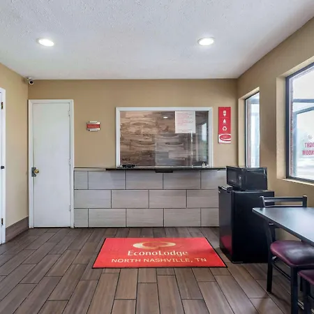 Econo North Motel 3*